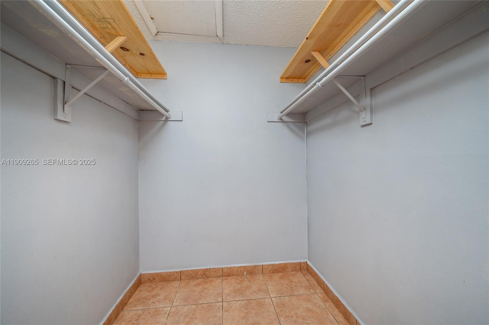 13579 SW 49th Terrace, Miami, FL 33175 photo 10