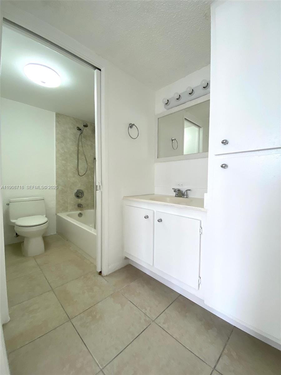 17011 N Bay Road 711, Sunny Isles Beach, FL 33160 photo 16