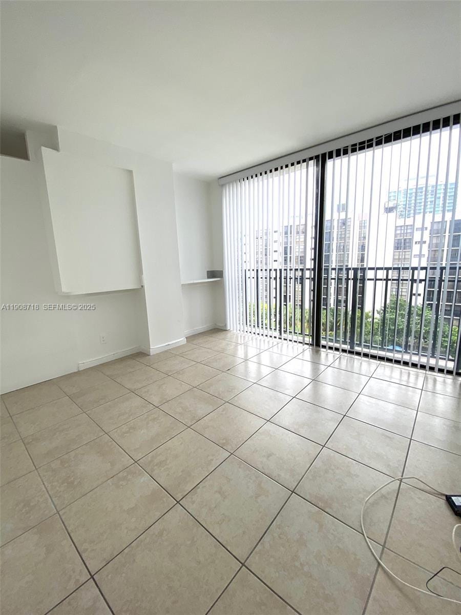 17011 N Bay Road 711, Sunny Isles Beach, FL 33160 photo 17