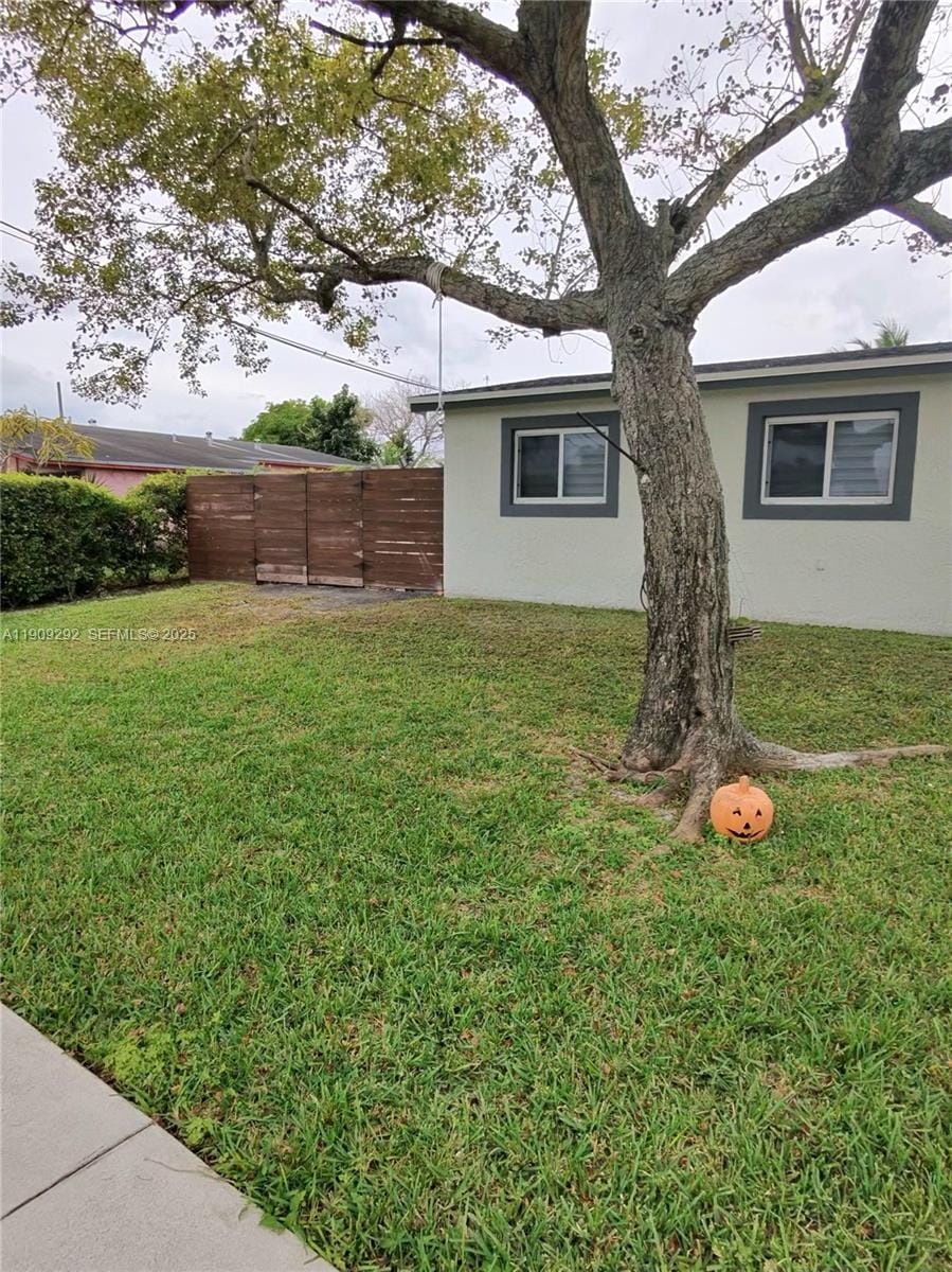 20180 NW 14th Court — photo 3