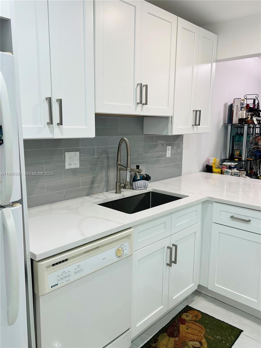8380 Sands Point Boulevard J109 — photo 4