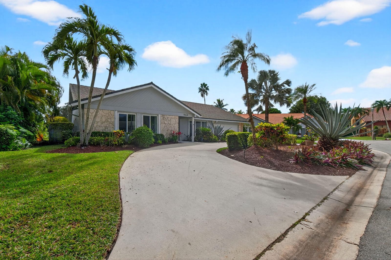 9846 NW 18th Street, Coral Springs, FL 33071 photo 2