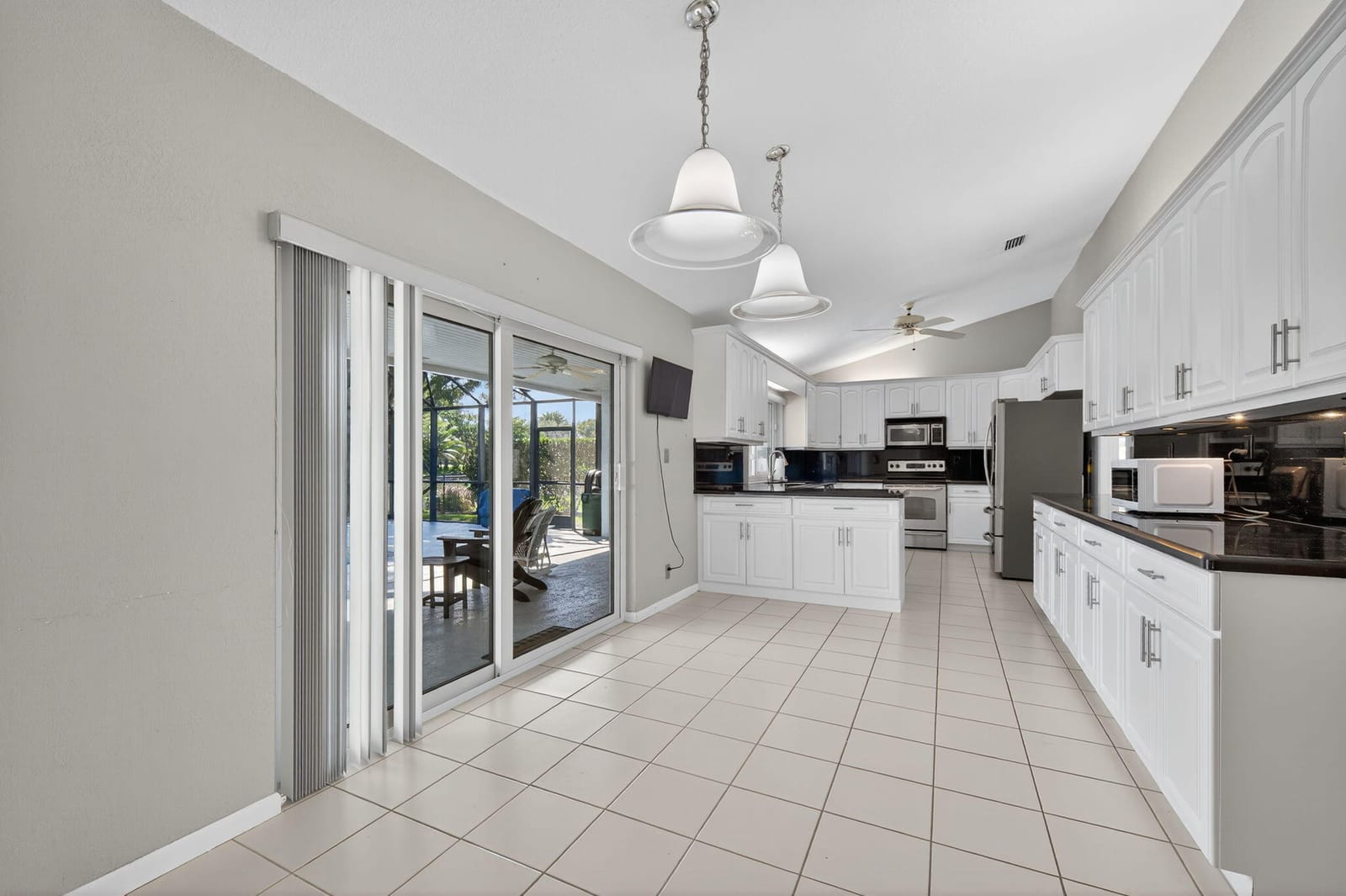 9846 NW 18th Street, Coral Springs, FL 33071 photo 16
