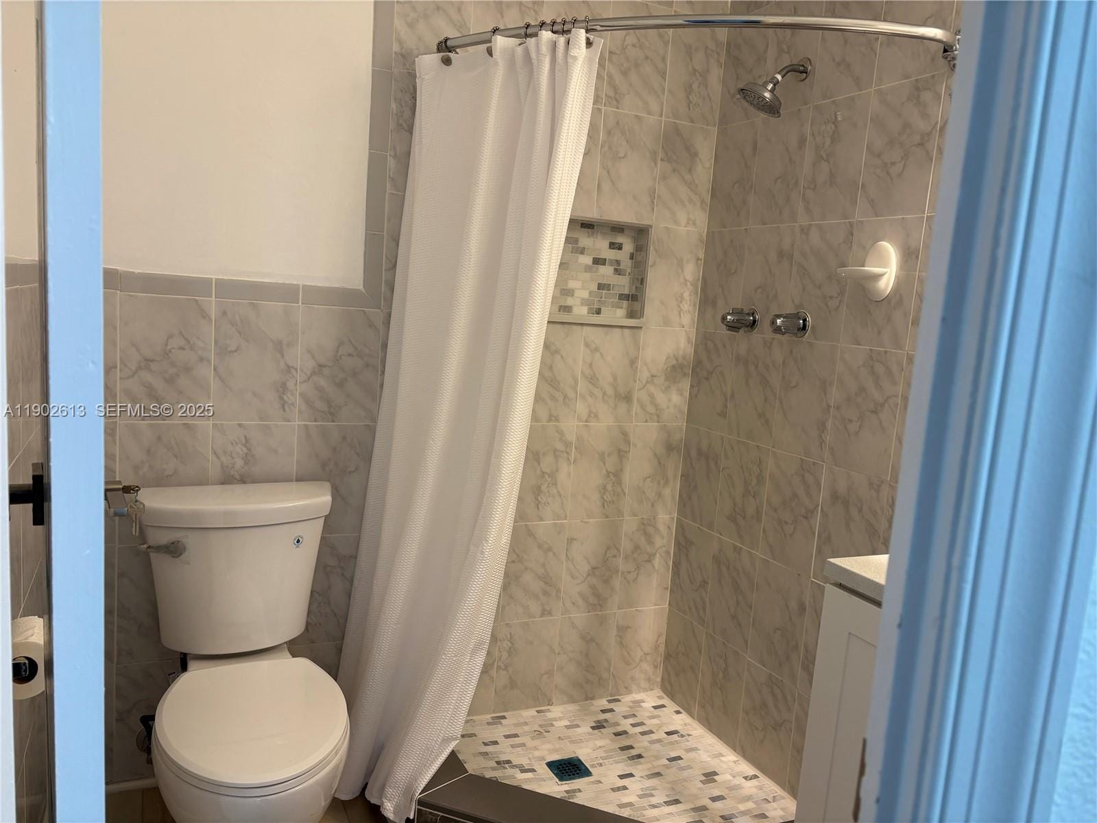 4700 NW 35th Street 602, Lauderdale Lakes, FL 33319 photo 13