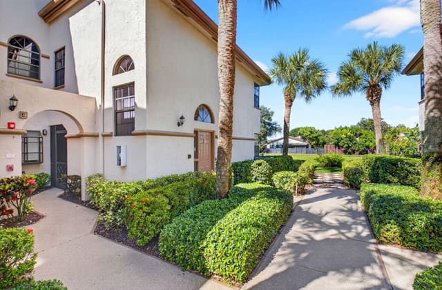 5203 Europa Drive M, sold in Platina Diamante Village, Boynton Beach, FL