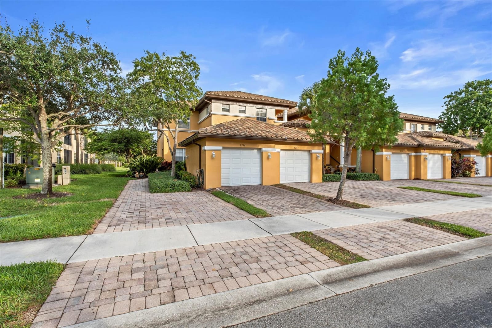 8296 NW 128th Lane 8296, Parkland, FL 33076