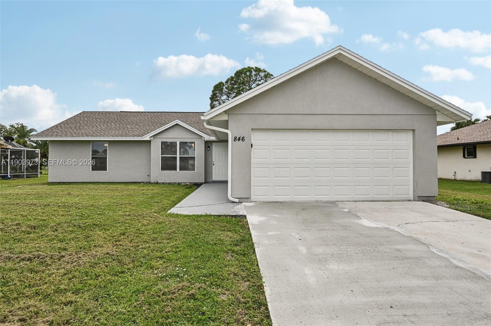 846 SE Cavern Avenue, Port St. Lucie, FL 34983