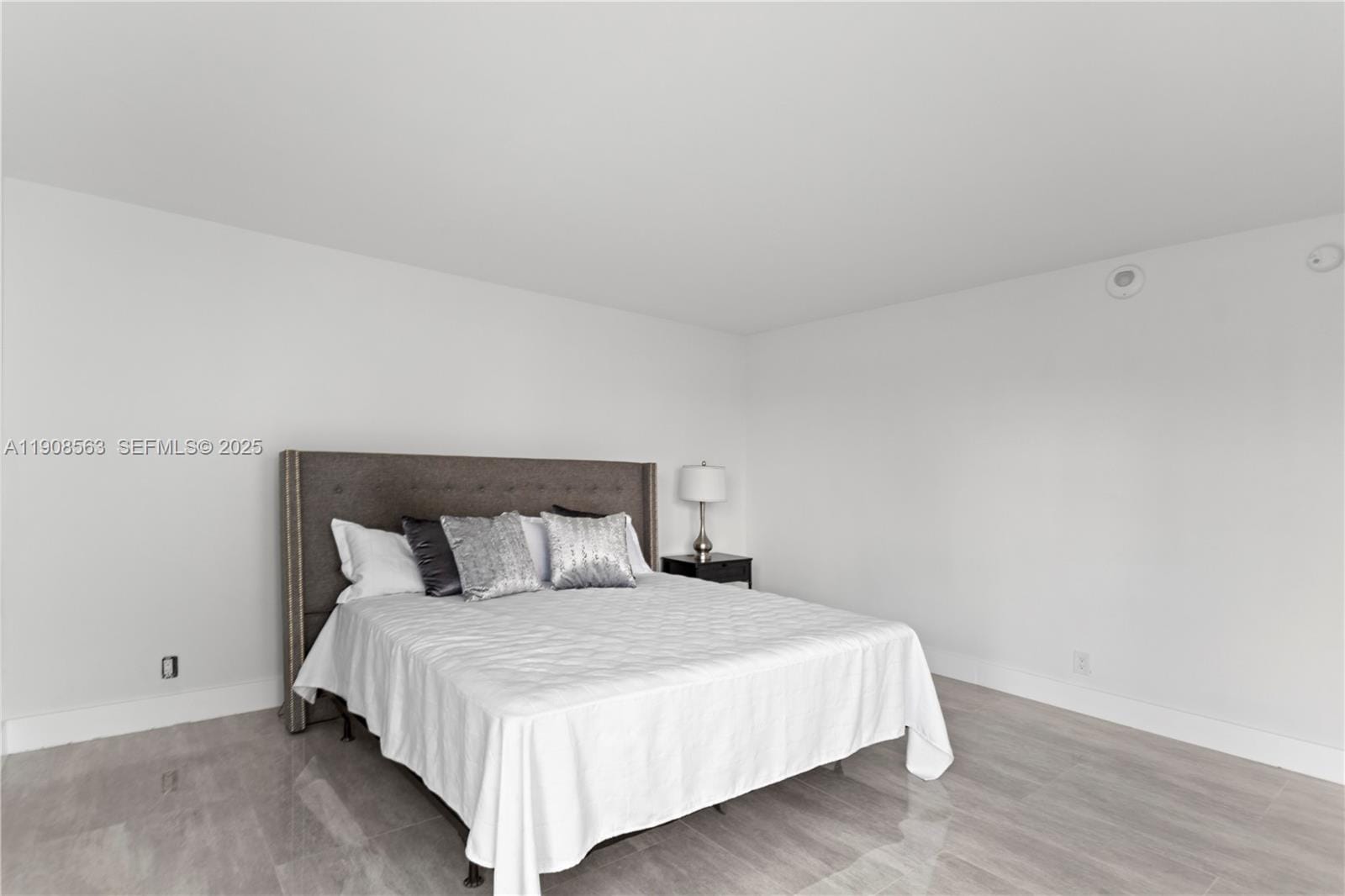 100 Bayview Drive 227, Sunny Isles Beach, FL 33160 photo 29