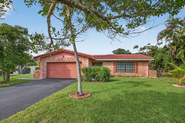 4460 NW 105th Terrace, sold in Chevy Chase Amd OF, Coral Springs, FL