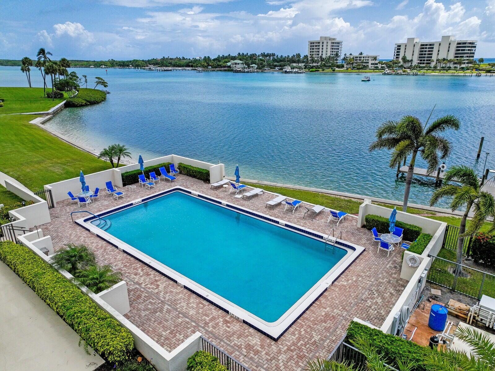 19800 Sandpointe Bay Drive 406, Tequesta, FL 33469 photo 2