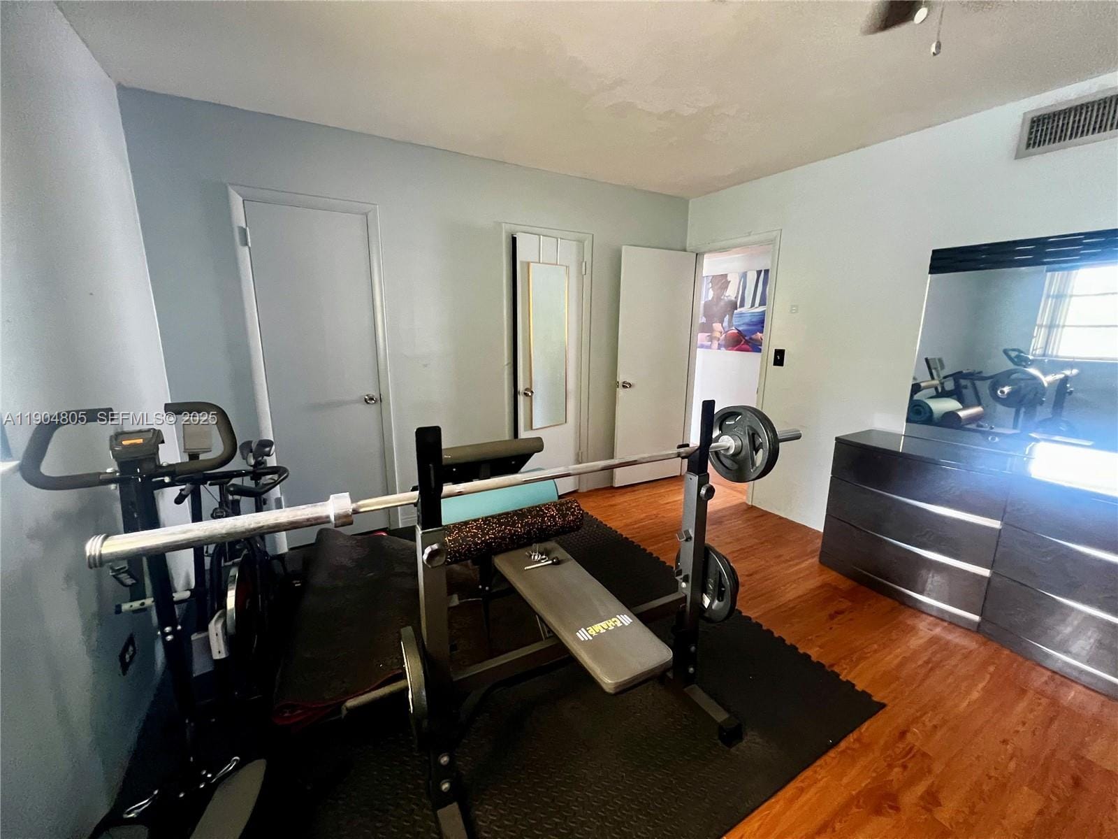 1501 Arthur Street 7 — photo 9