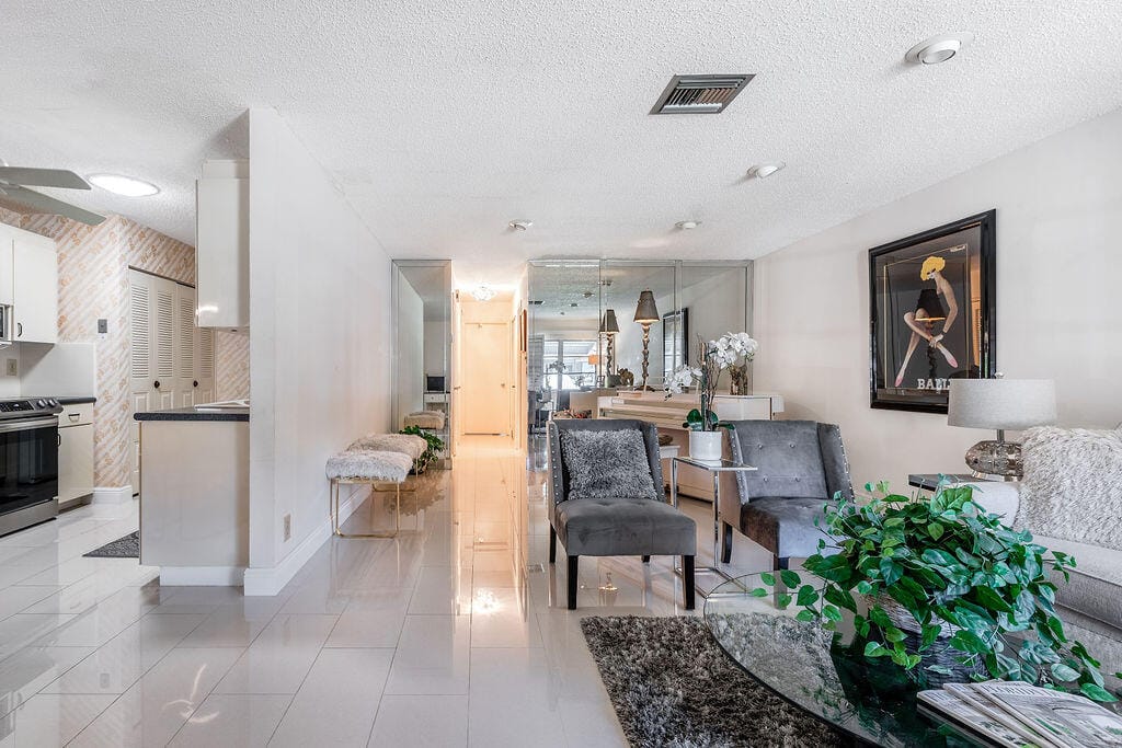 14585 Lucy Drive, Delray Beach, FL 33484