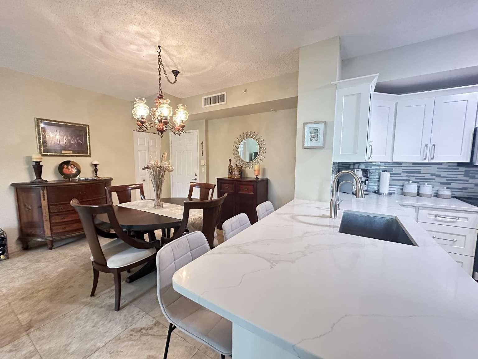630 S Sapodilla Avenue 215 — photo 5