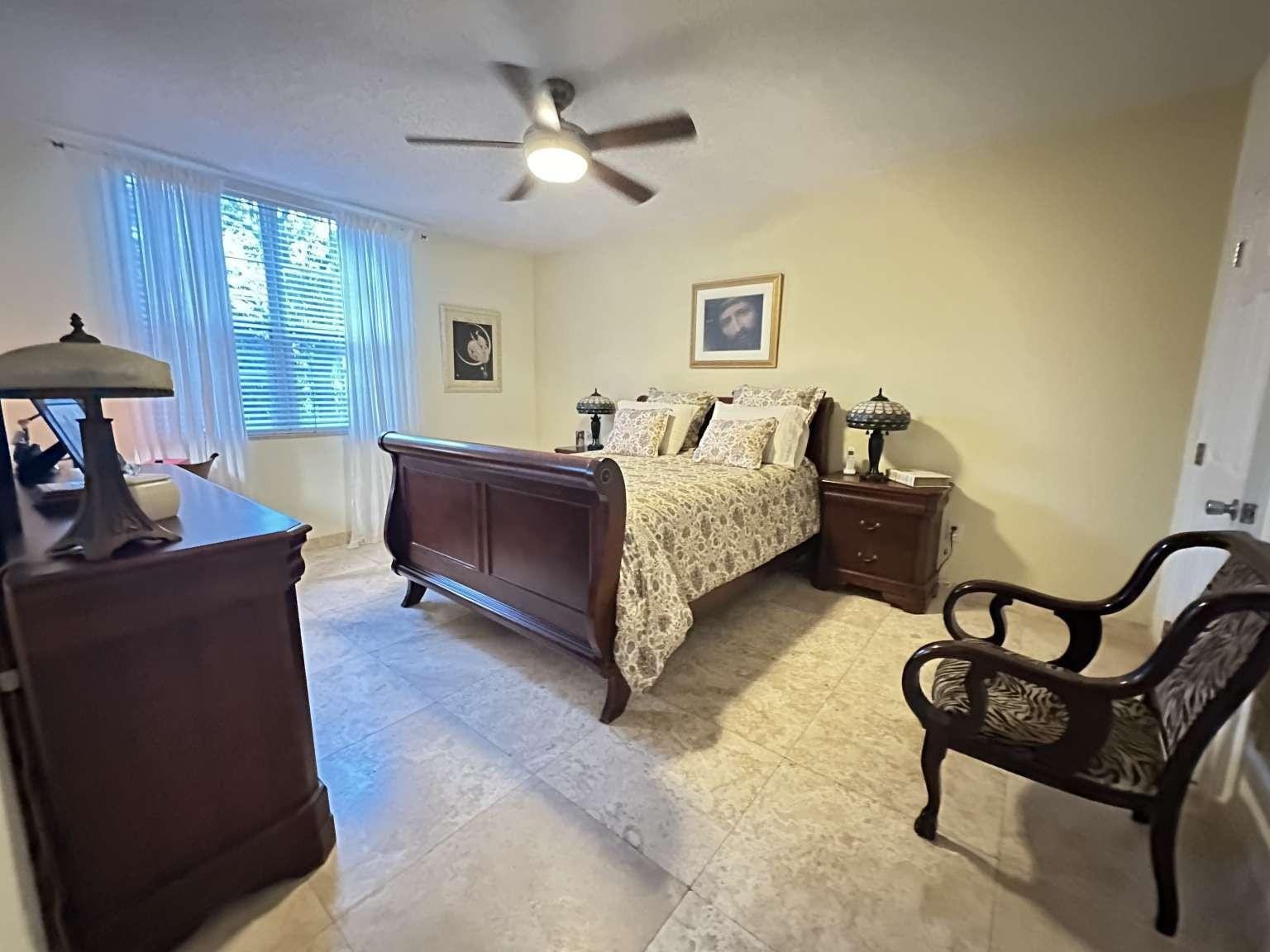 630 S Sapodilla Avenue 215 — photo 6