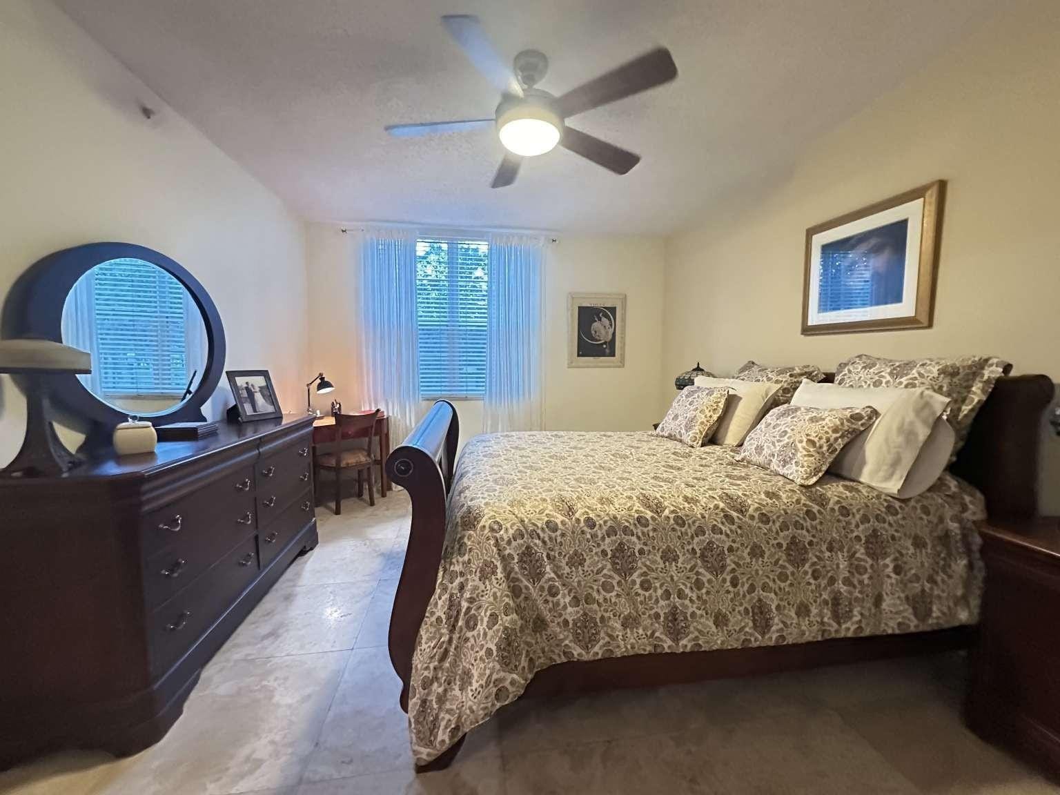 630 S Sapodilla Avenue 215 — photo 7