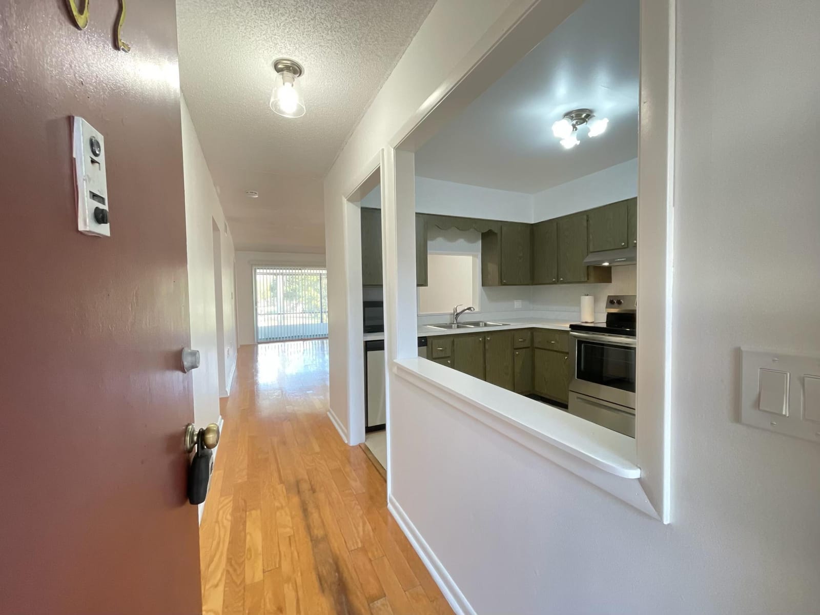 2302 Sunrise Boulevard 202 — photo 5