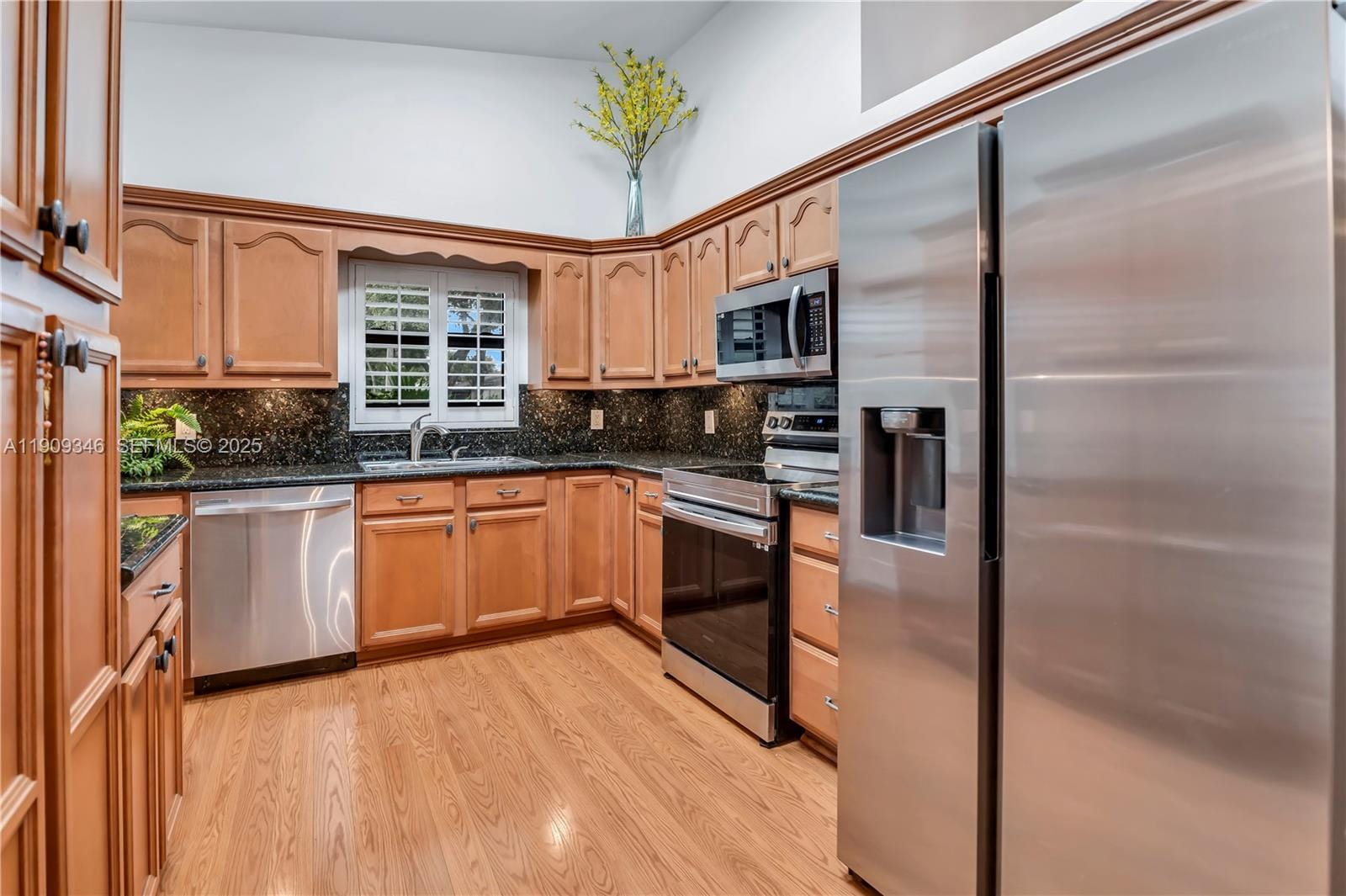 6530 NW 4th Street, Plantation, FL 33317 photo 3