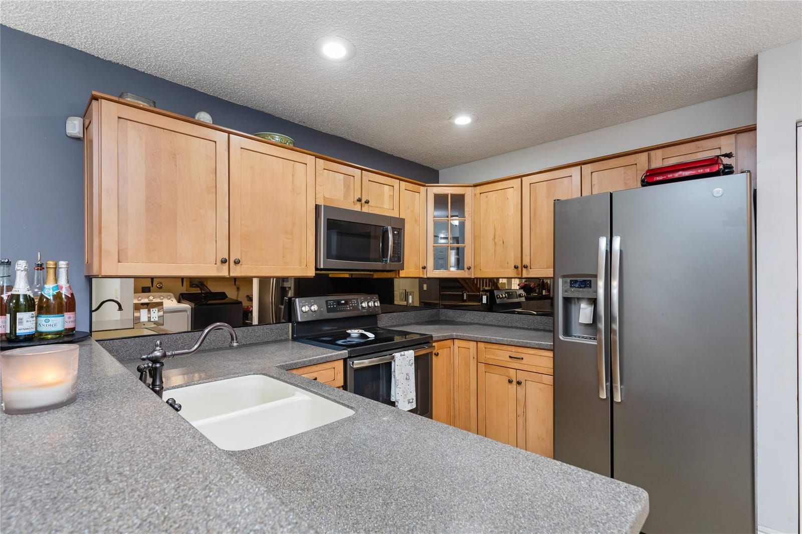 7108 Sportsmans Drive 7108 — photo 4