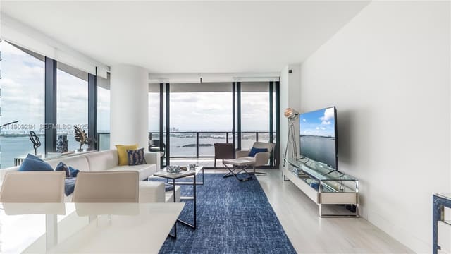 650 NE 32nd Street 3807, Miami, FL 33137
