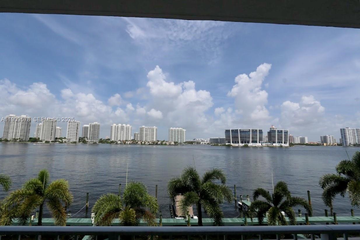 17800 N Bay Road 404, Sunny Isles Beach, FL 33160, Sunny Isles Beach