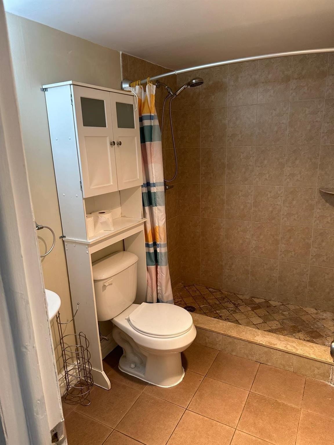 400 N Riverside Drive 102 — photo 5