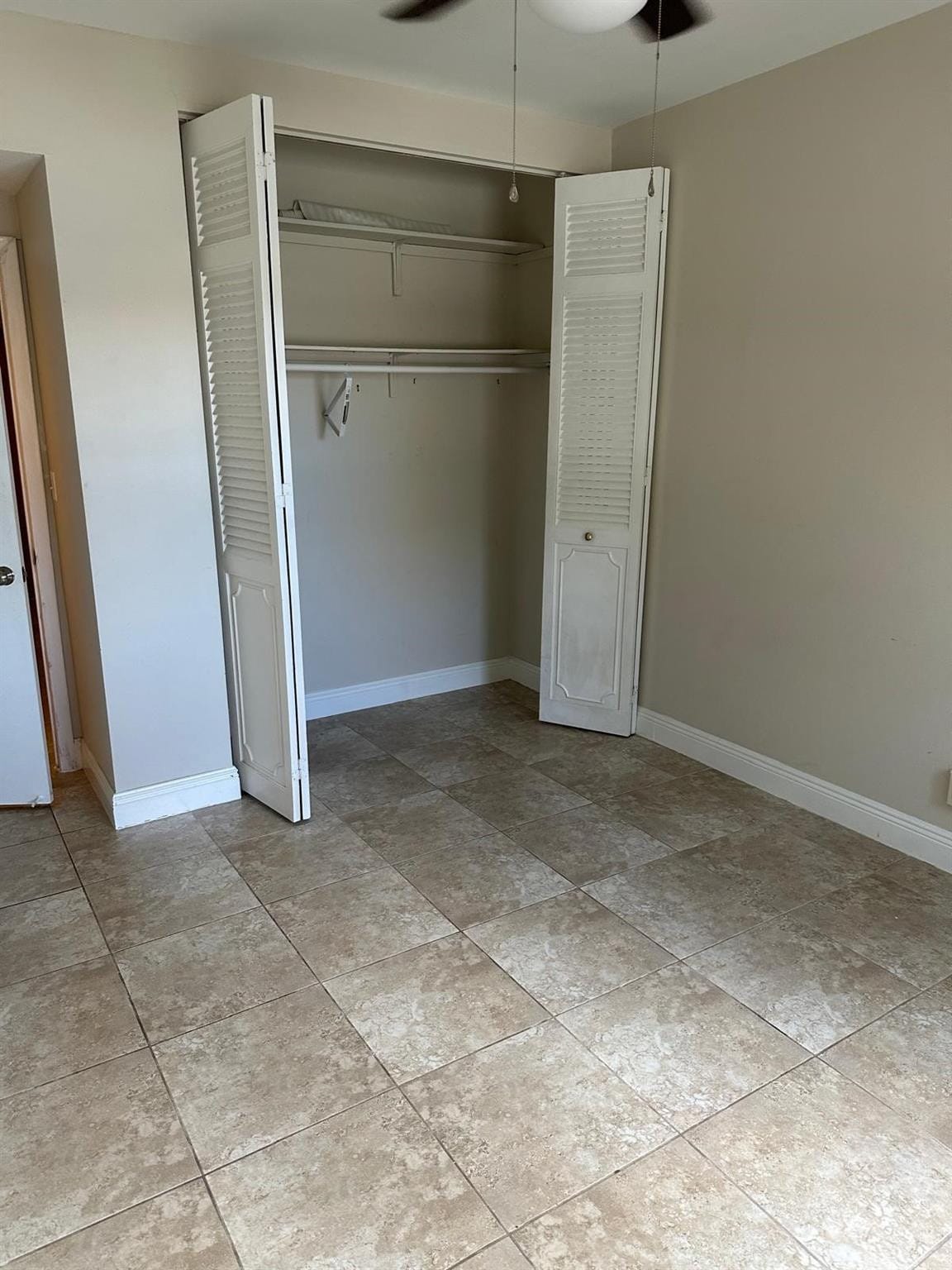 400 N Riverside Drive 102 — photo 8