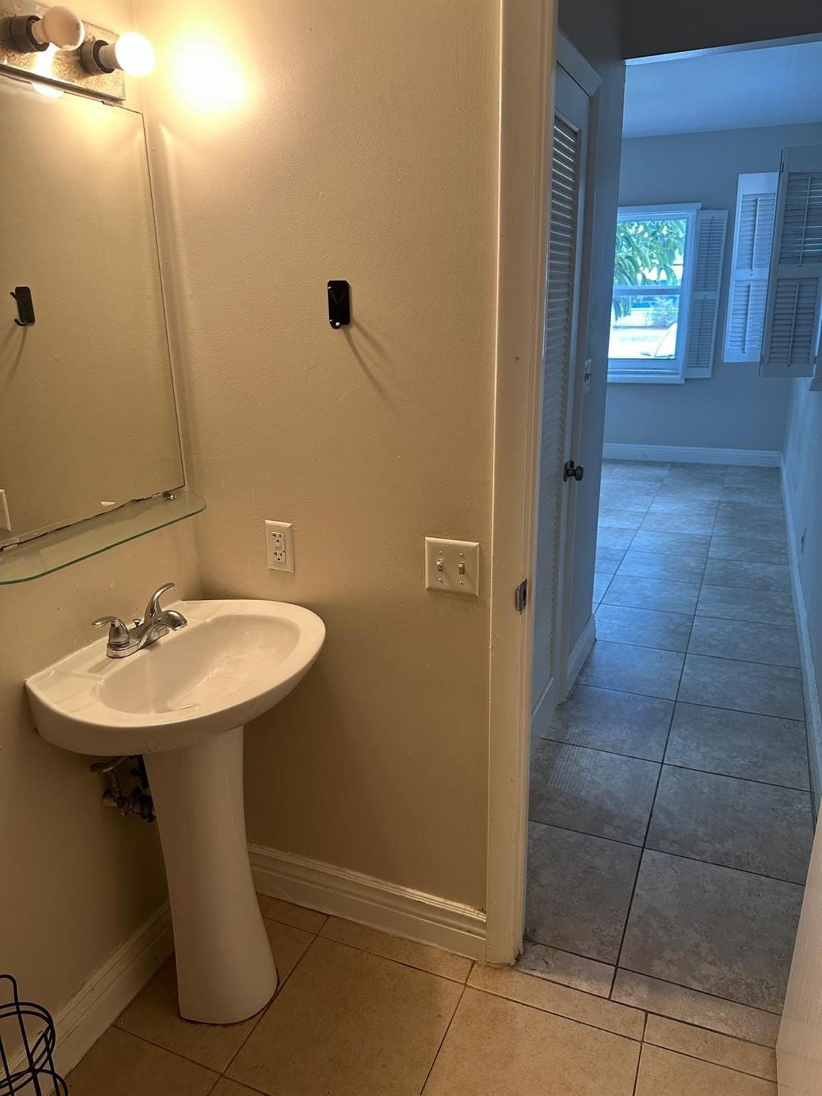 400 N Riverside Drive 102 — photo 10