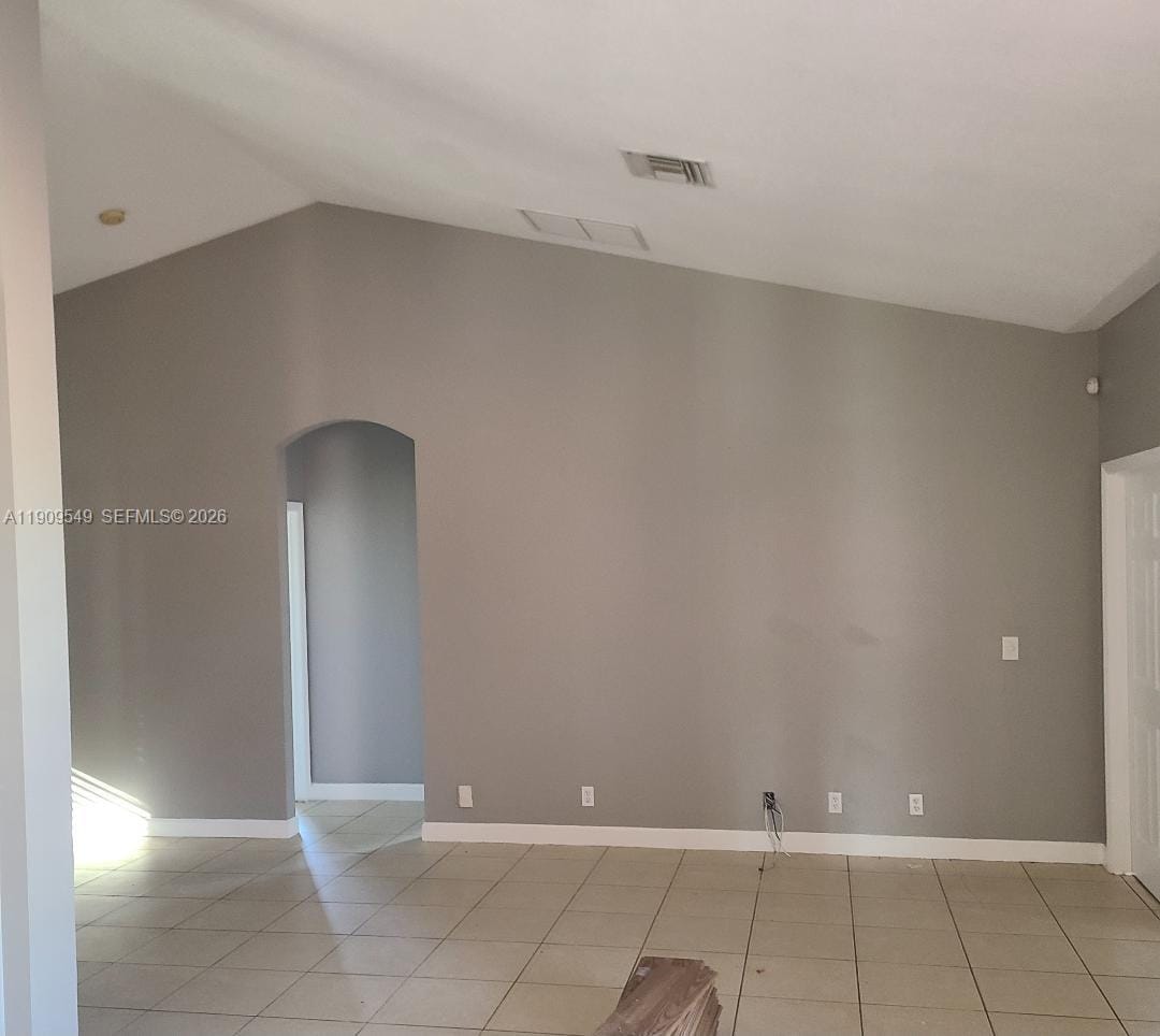 1881 SW Elijah Avenue — photo 4