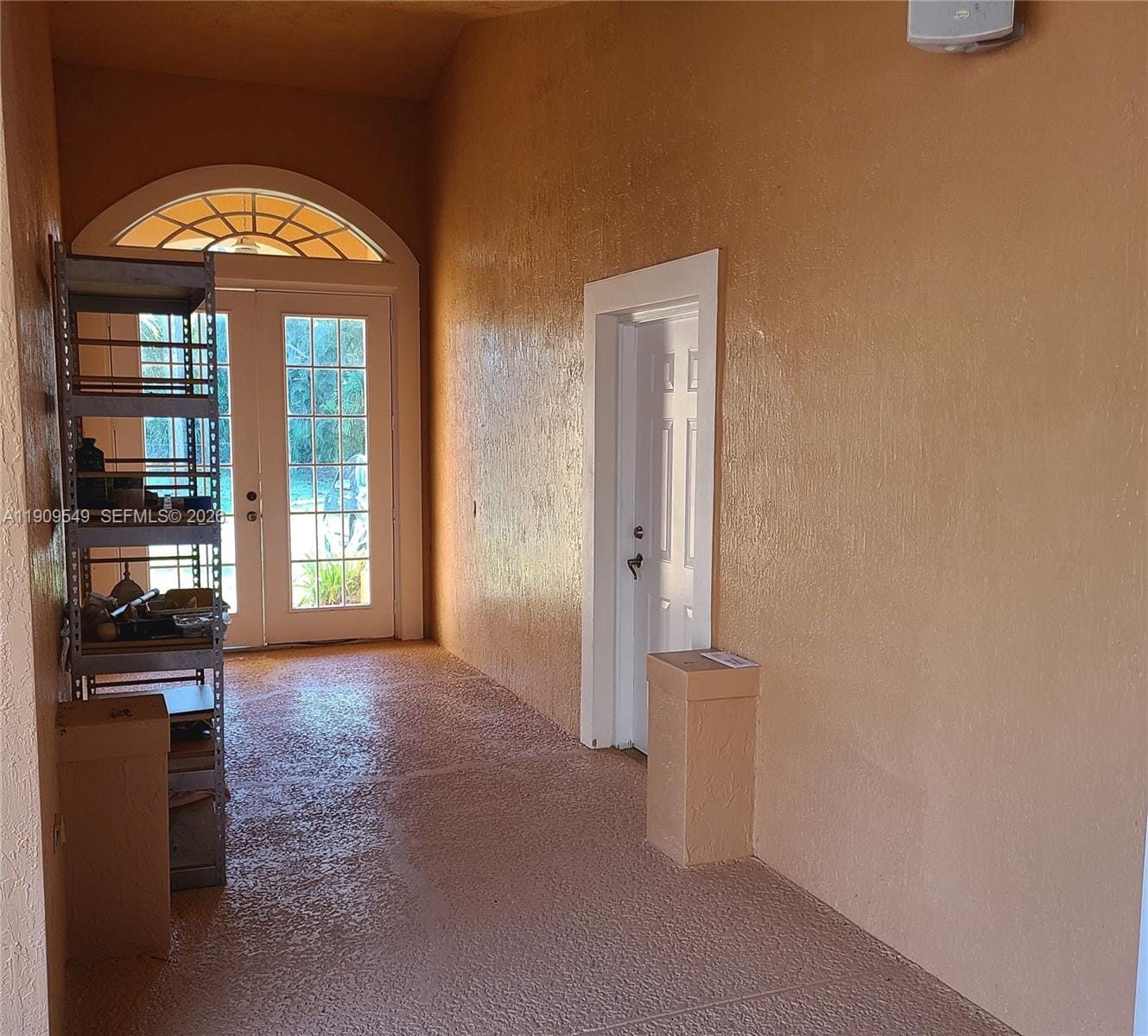 1881 SW Elijah Avenue — photo 5