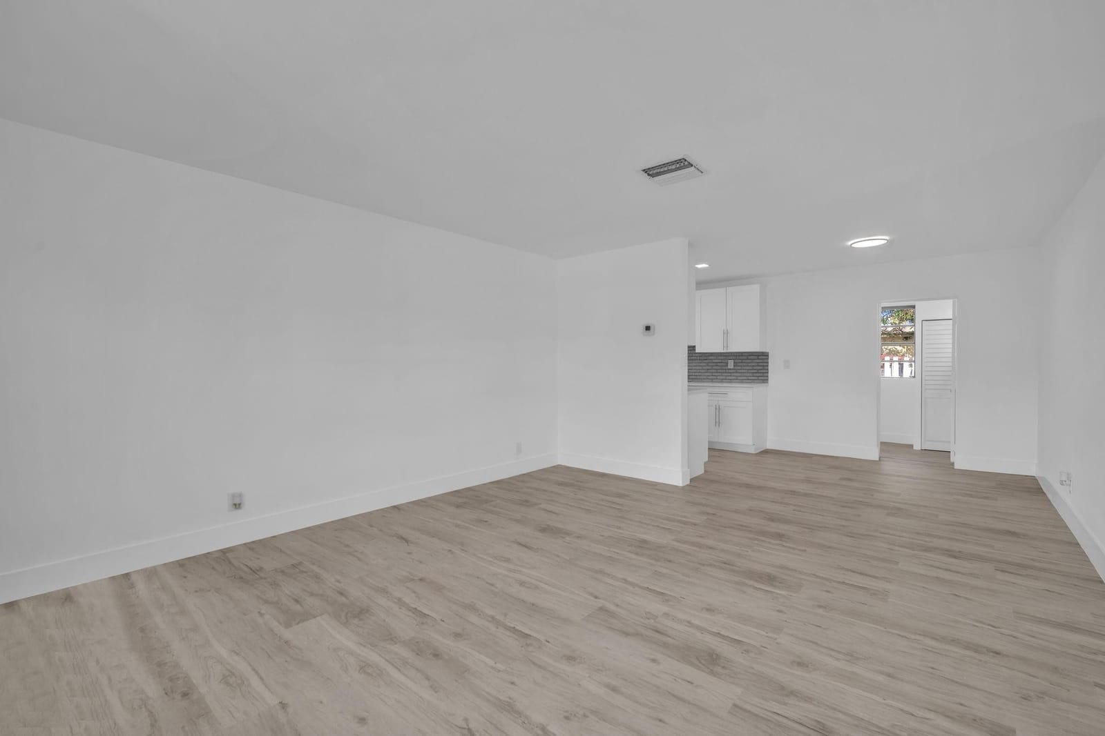 4911 NW 16th Street, Lauderhill, FL 33313 photo 18