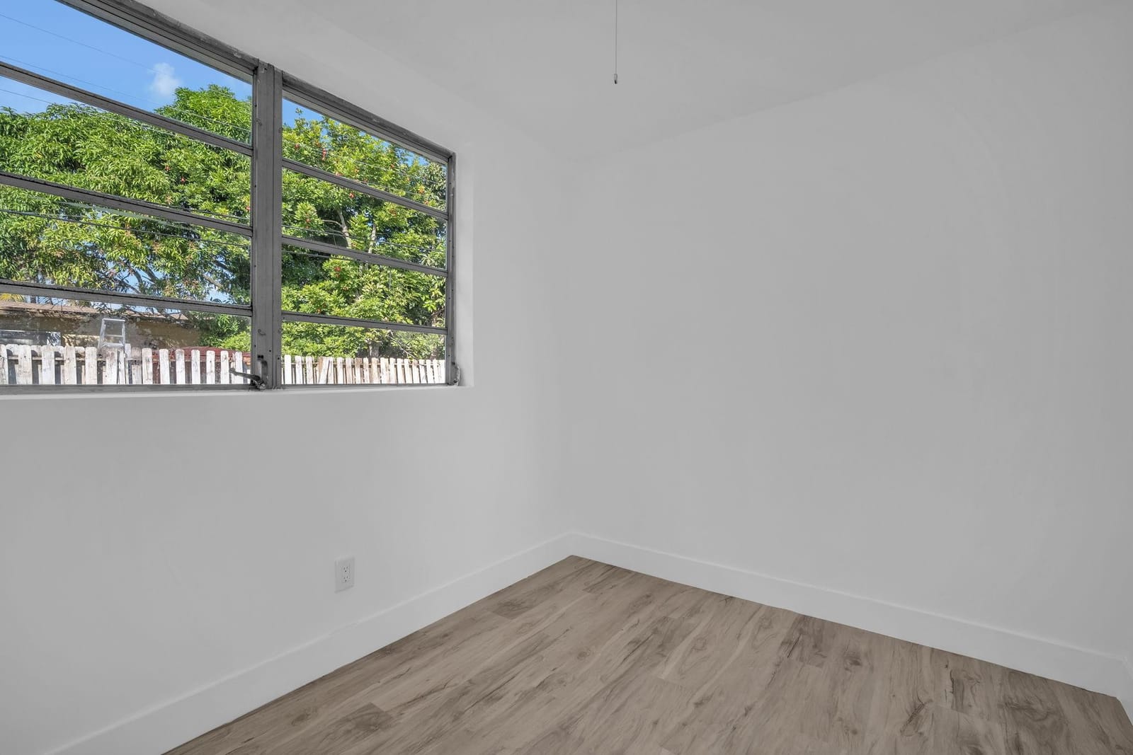 4911 NW 16th Street, Lauderhill, FL 33313 photo 27
