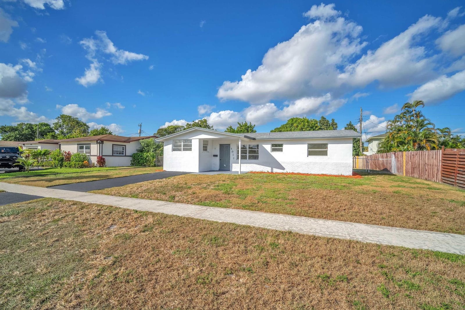 4911 NW 16th Street — photo 5