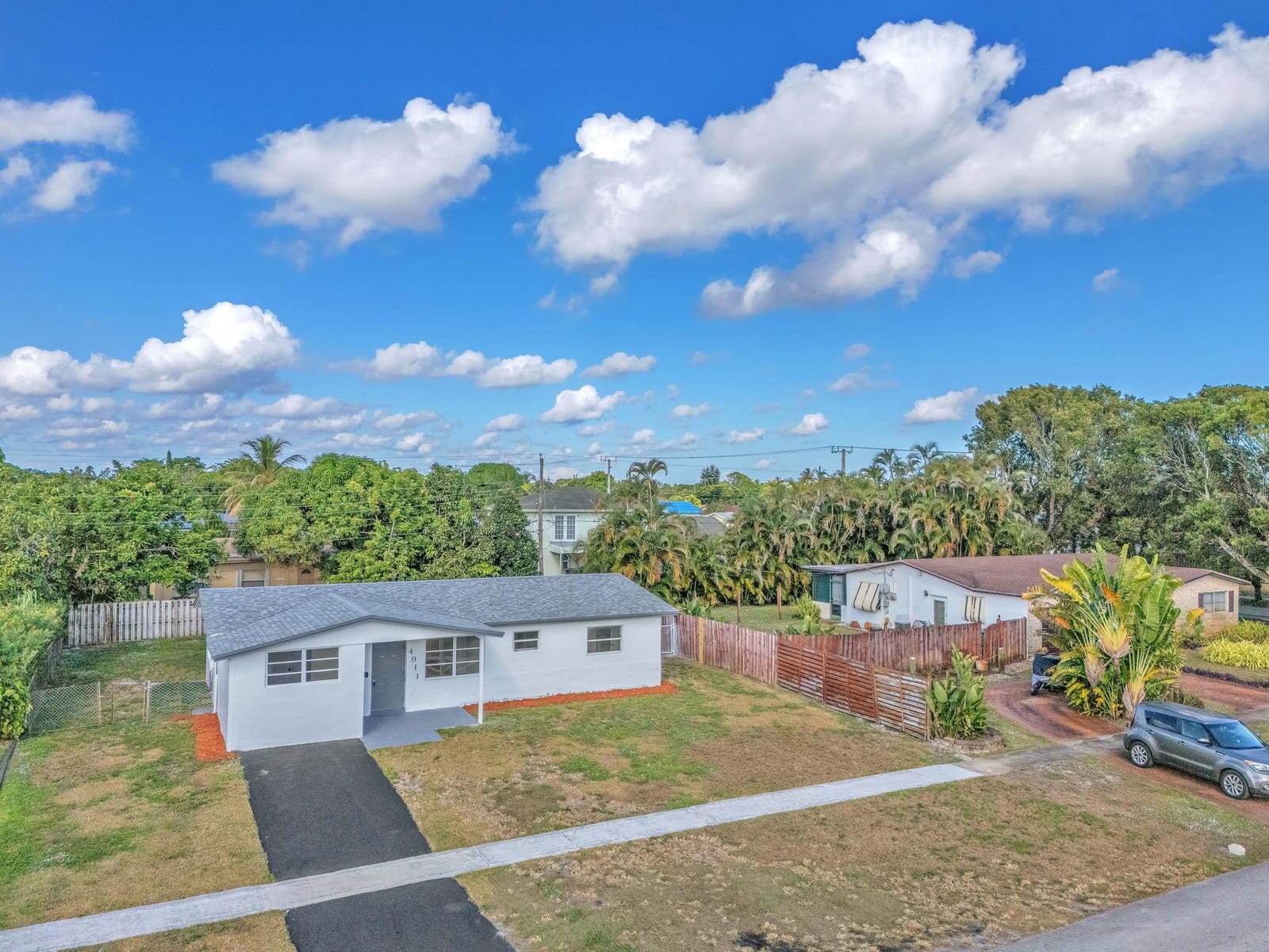 4911 NW 16th Street — photo 8