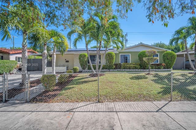 21211 NE 2nd Avenue, Miami, FL 33179