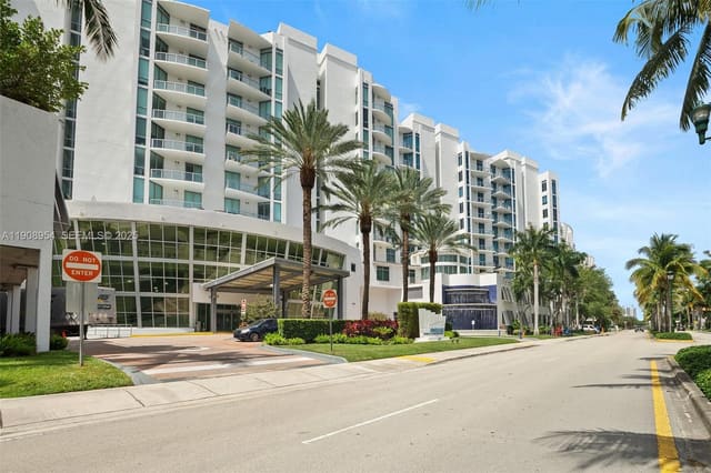 3029 NE 188th Street 821, sold in Uptown Marina Lofts Condo, Aventura, FL