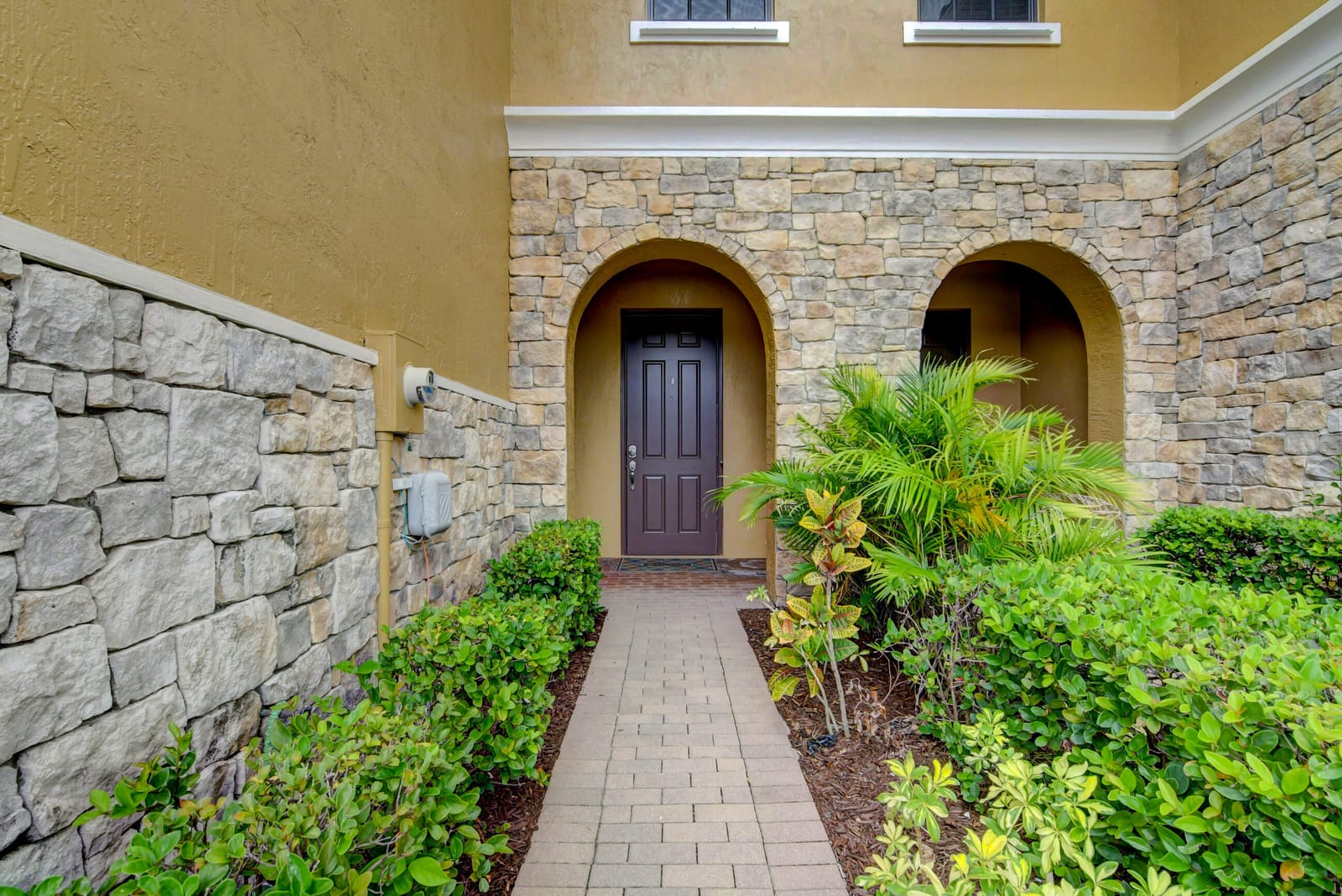 10366 Wellington Parc Drive — photo 4