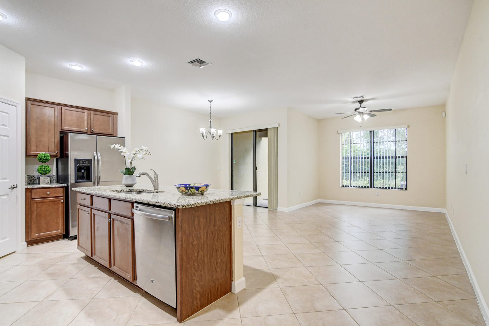 10366 Wellington Parc Drive — photo 9