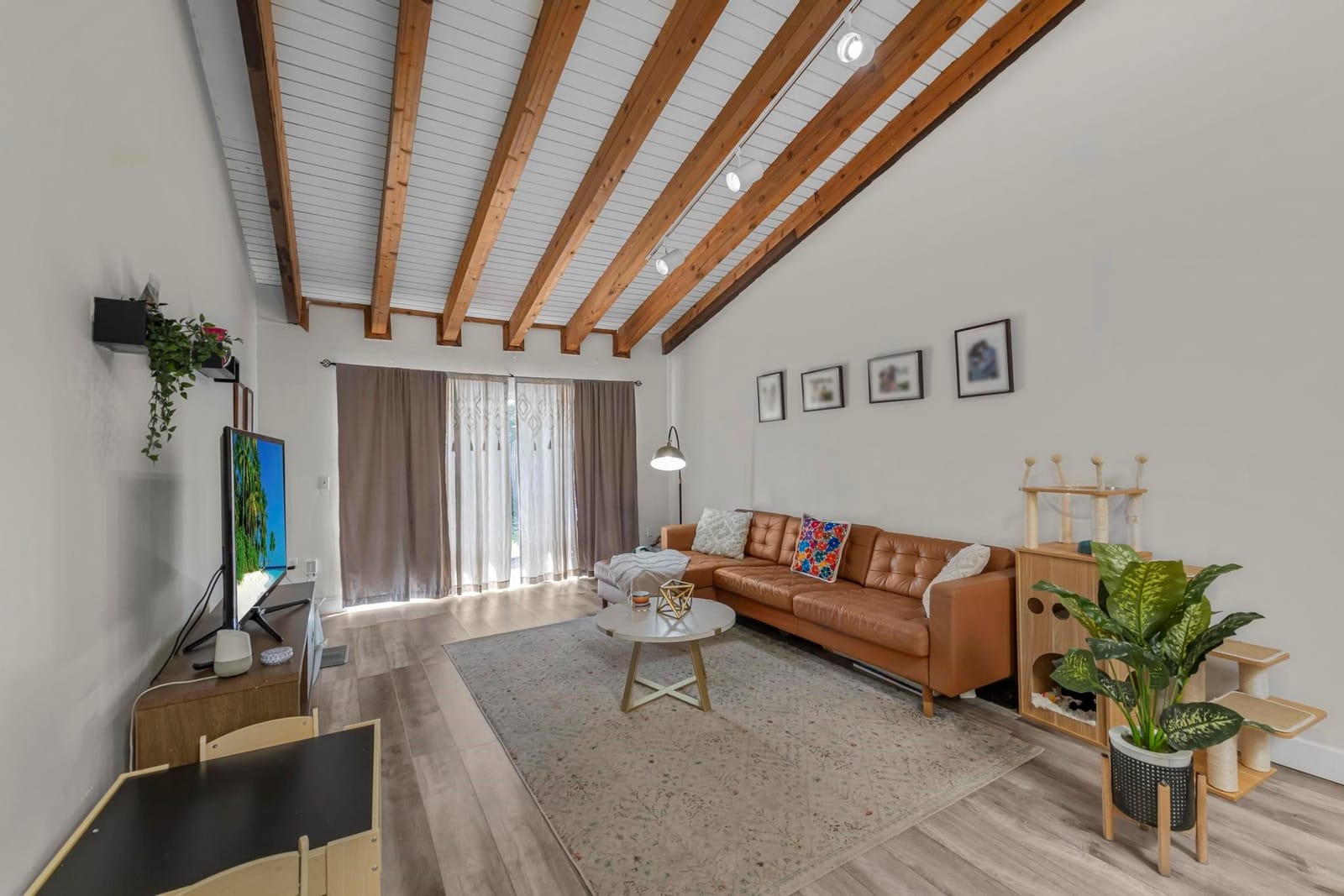 10140 Phoenix Court 10140 — photo 11