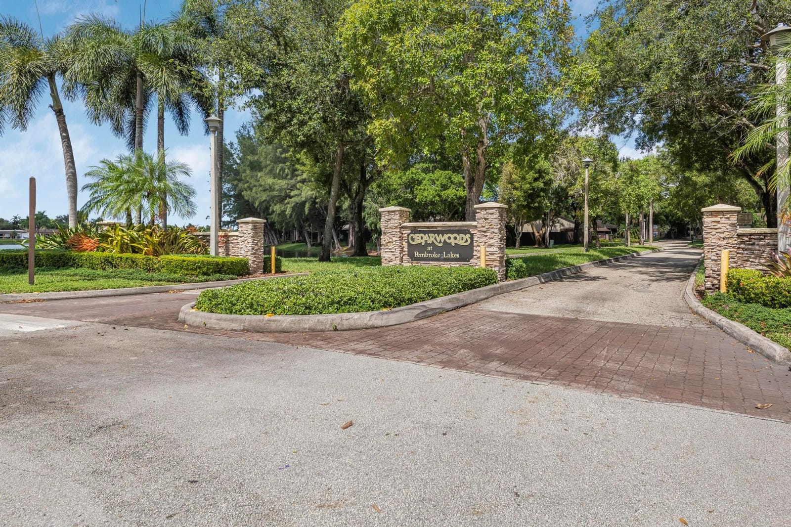 10140 Phoenix Court 10140 — photo 12