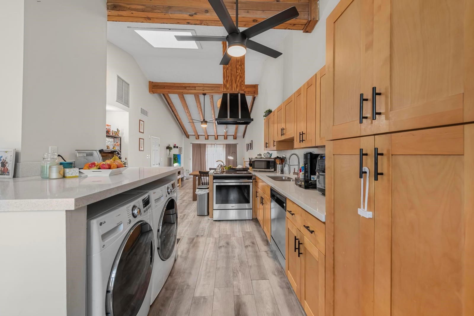10140 Phoenix Court 10140 — photo 3