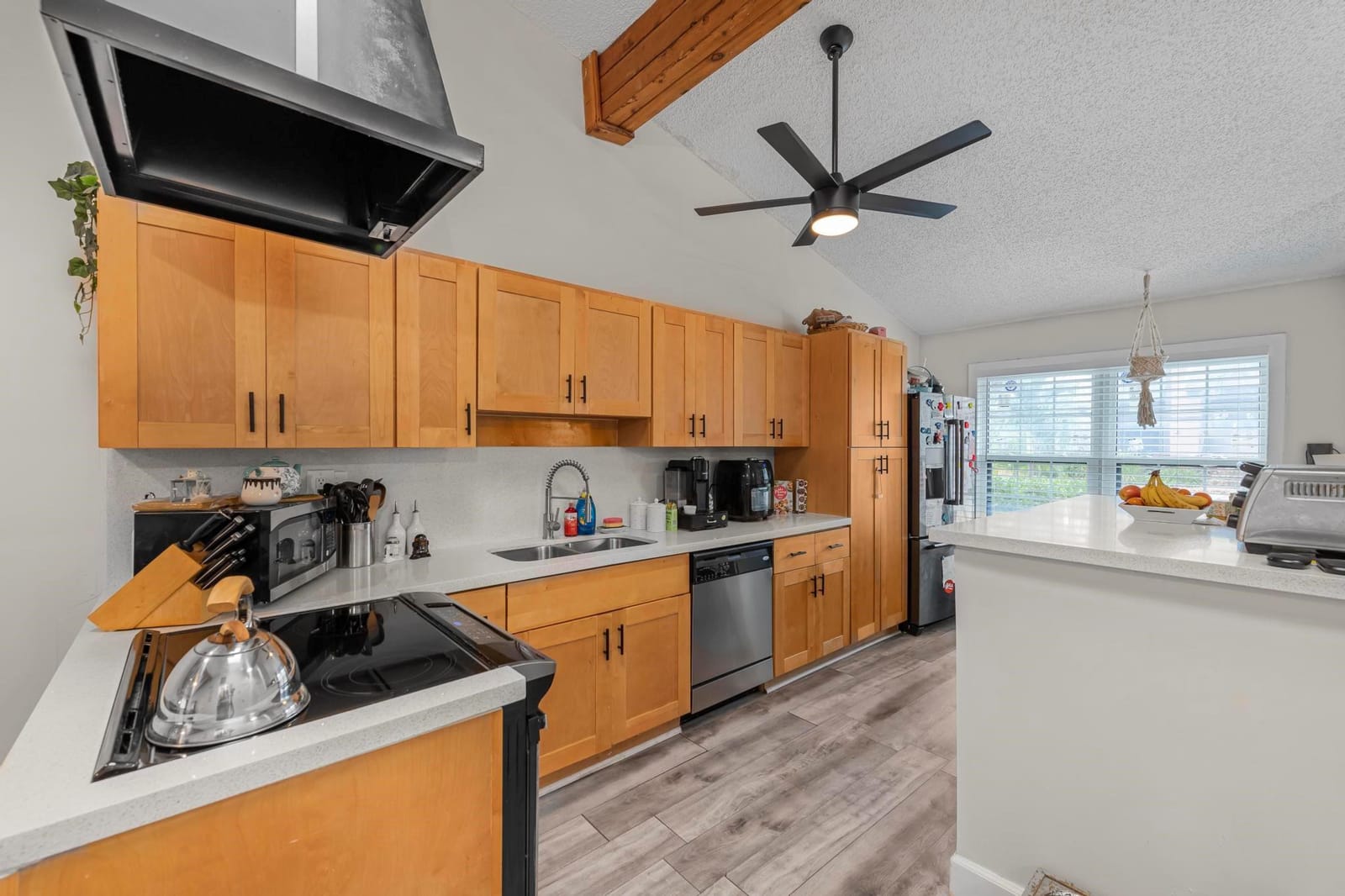 10140 Phoenix Court 10140 — photo 8