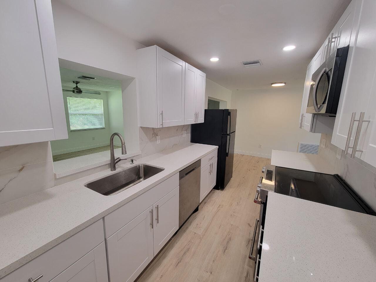 4416 Areca Palm Drive — photo 6