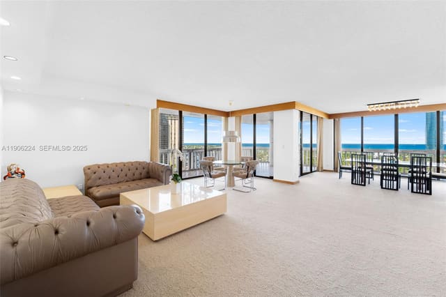 19355 Turnberry Way 14K, sold in Turnberry Towers Condo, Aventura, FL
