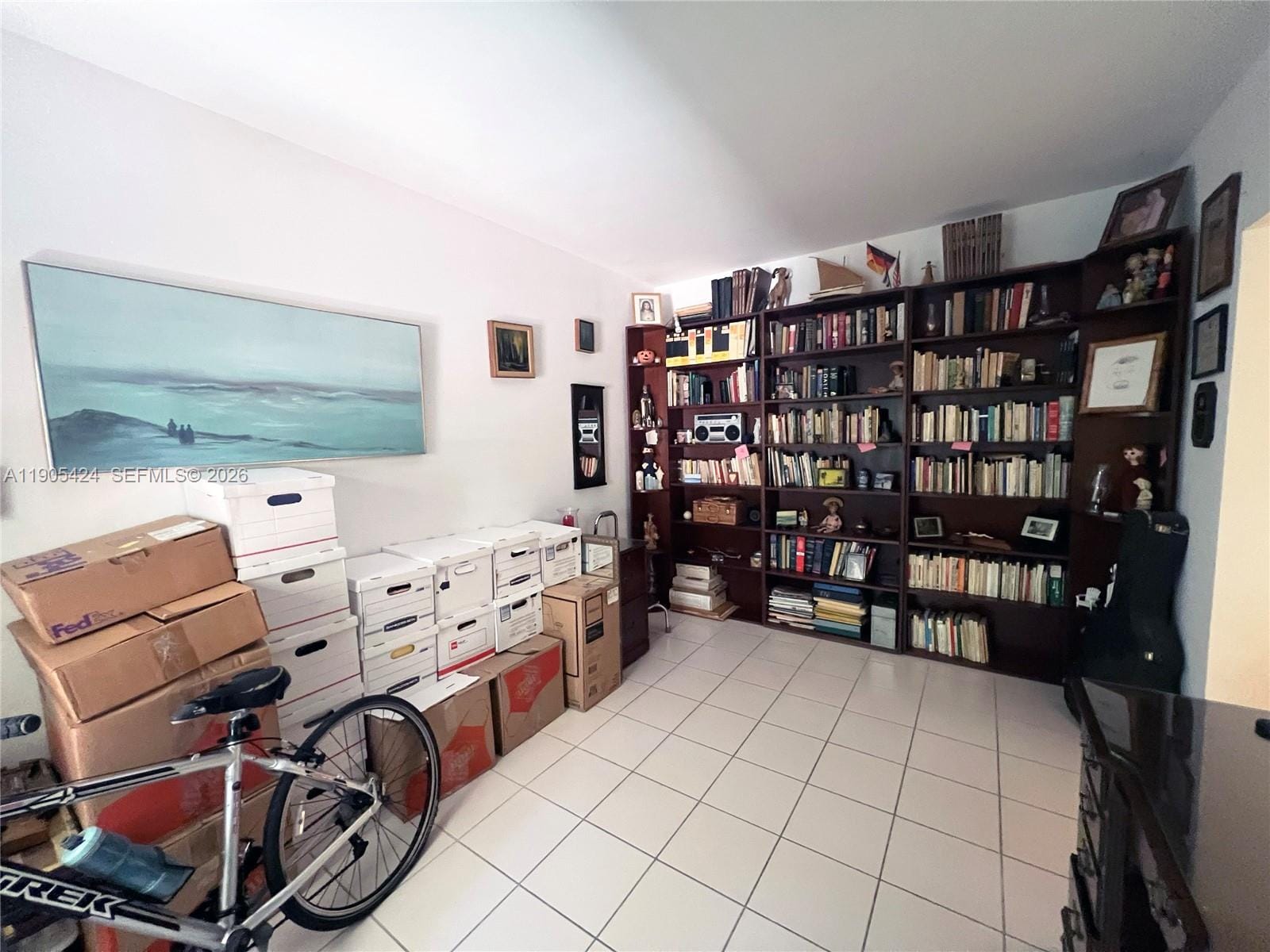 1205 Mariposa Avenue 402, Coral Gables, FL 33146 photo 13