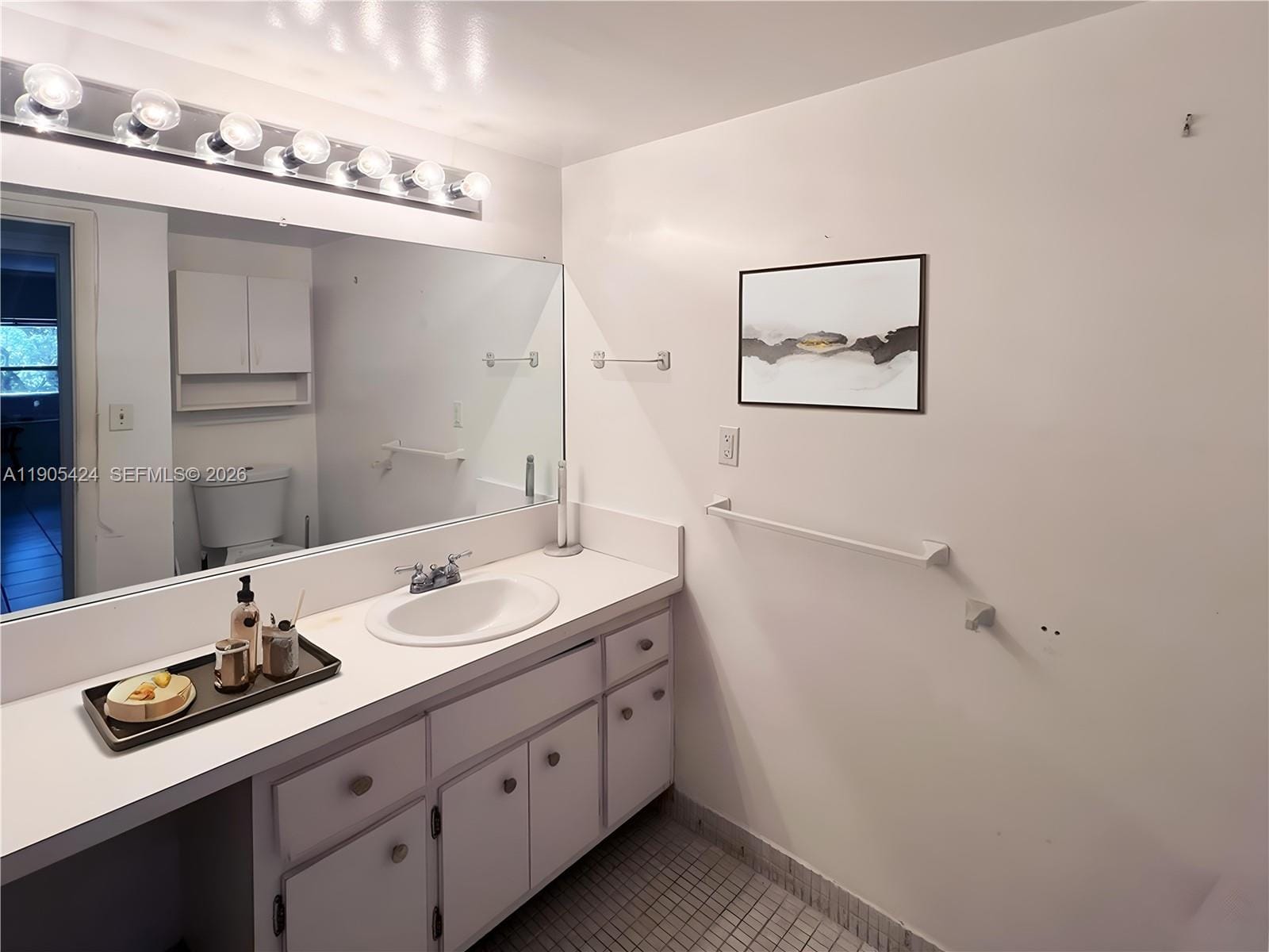1205 Mariposa Avenue 402, Coral Gables, FL 33146 photo 9