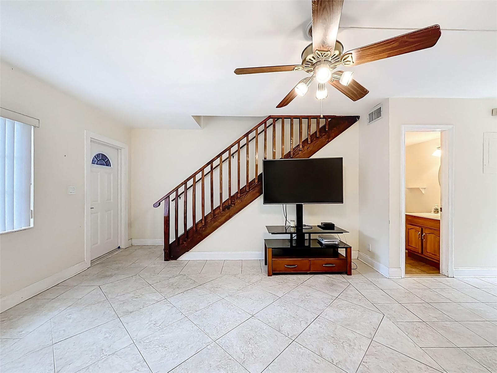 79 NE 20th Court, Wilton Manors, FL 33305 photo 14