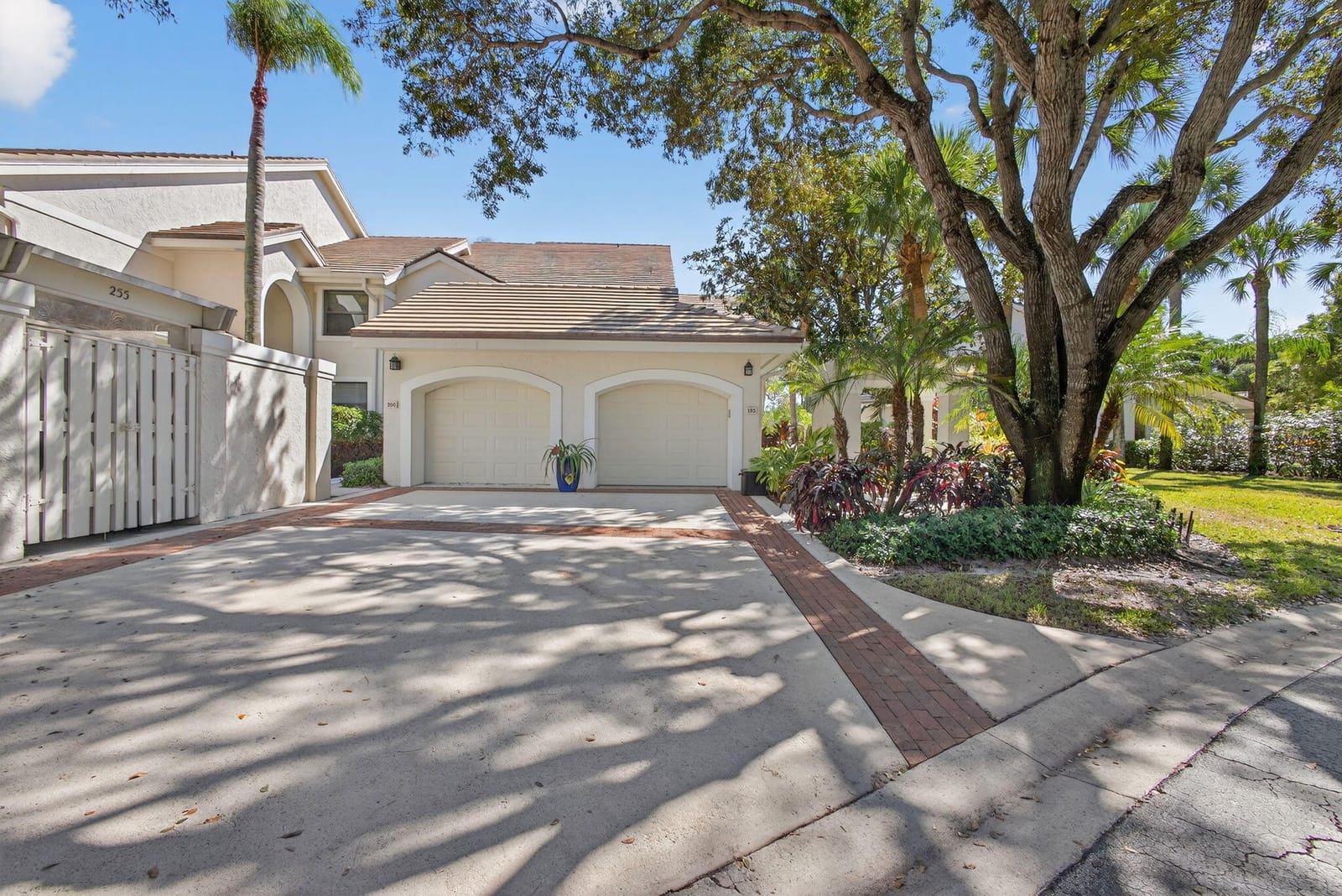 16050 W Bay Drive 155, Jupiter, FL 33477 photo 2
