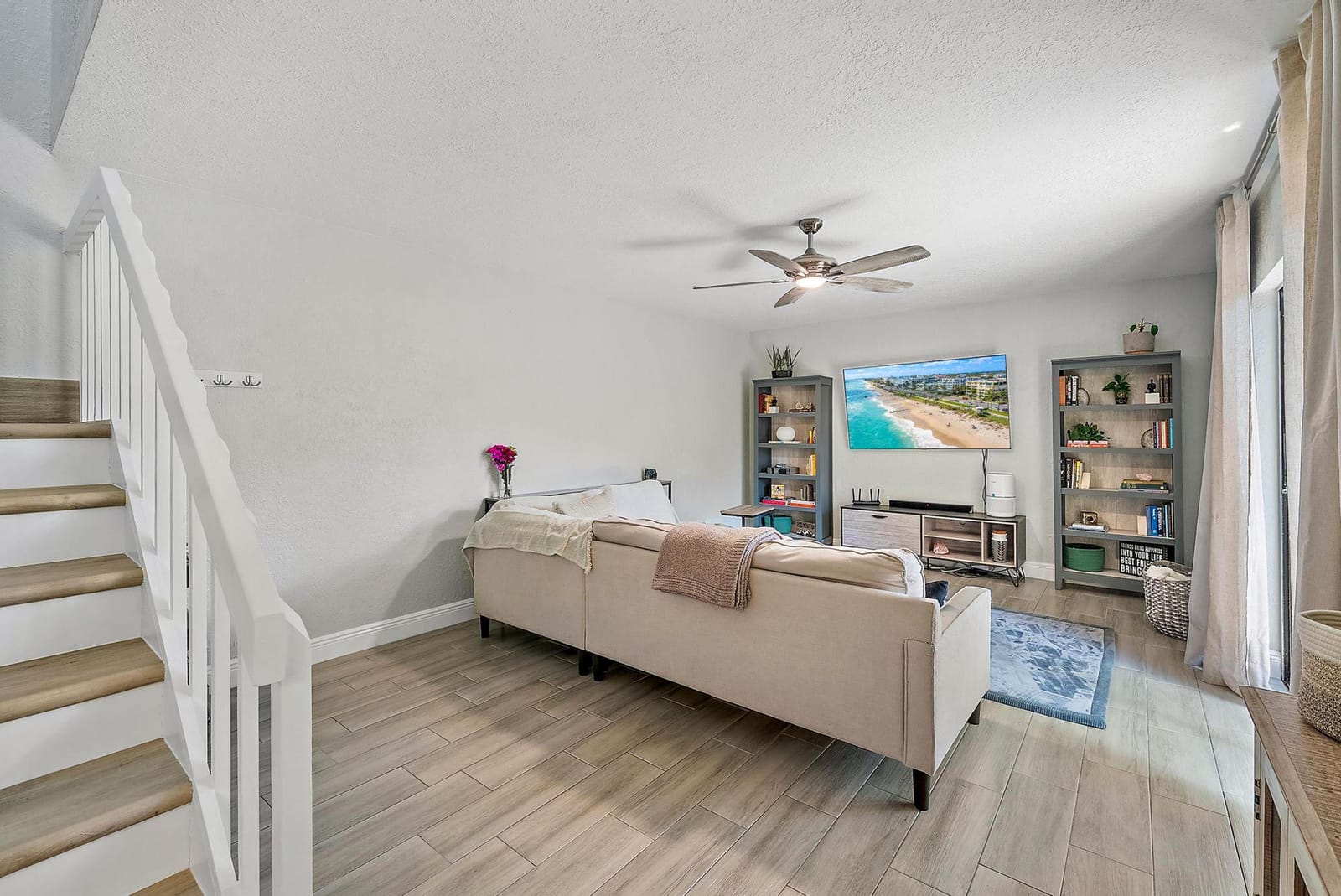 226 Lake Arbor Drive, Palm Springs, FL 33461 photo 8