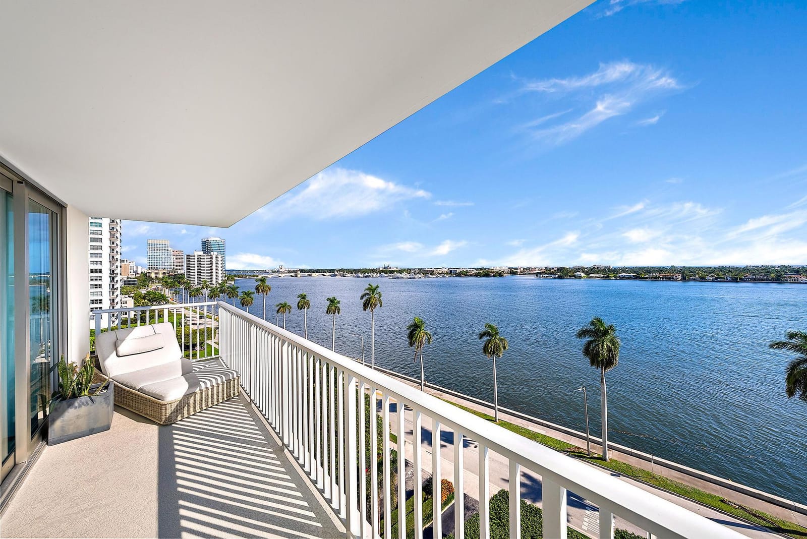 1801 S Flagler Drive 903, West Palm Beach, FL 33401