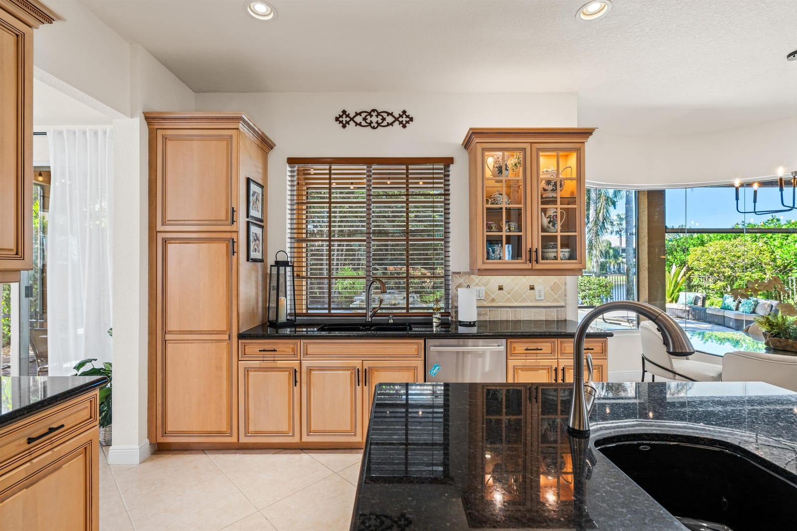 19270 Skyridge Circle — photo 12